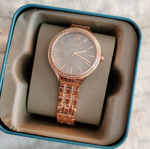 Fossil Accessories - FOSSIL Womens Rose Gold Tone Watch NWT
